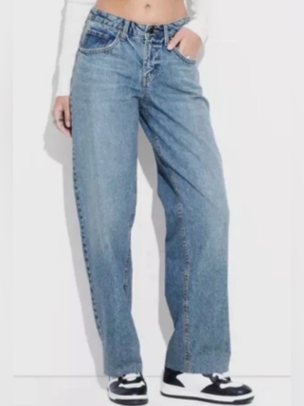 🌺WILD FABLE RELAXED 90’s STRAIGHT LEG JEANS SIZE 8🌺